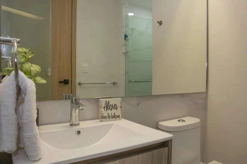 Brand New, With Private Jacuzzi Apartment Carlos Guerra